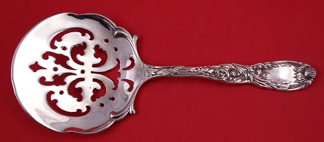 Tomato Server pierced decorated shoulder 7 7/8